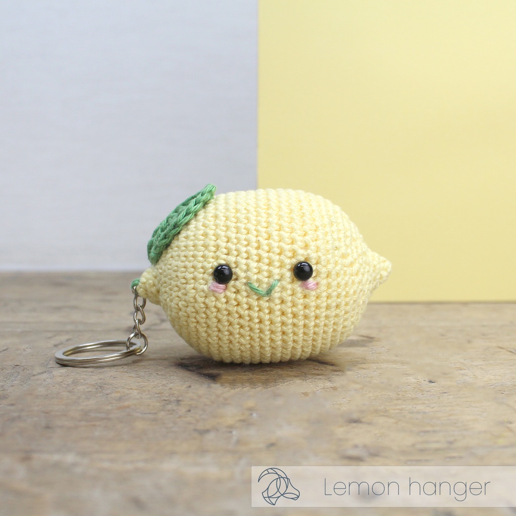 ハンドメイド お守りチャーム マスタードイエロー&ライムグリーン Lemon Crochet Kit - DIY Amigurumi Lemon | Hardicraft